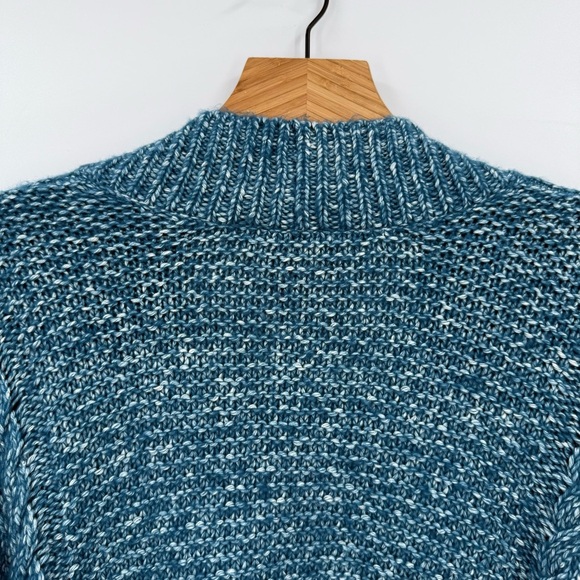 Cabi 4095 Astral Cropped Cable-Knit Open Cardigan in Teal in M - Picture 9 of 12